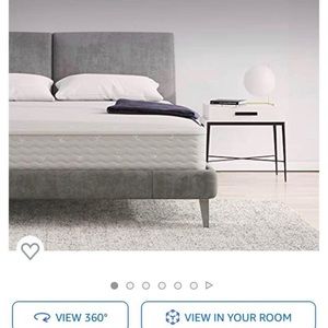 A full mattress that is really comfortable. Selling it because of moving out.